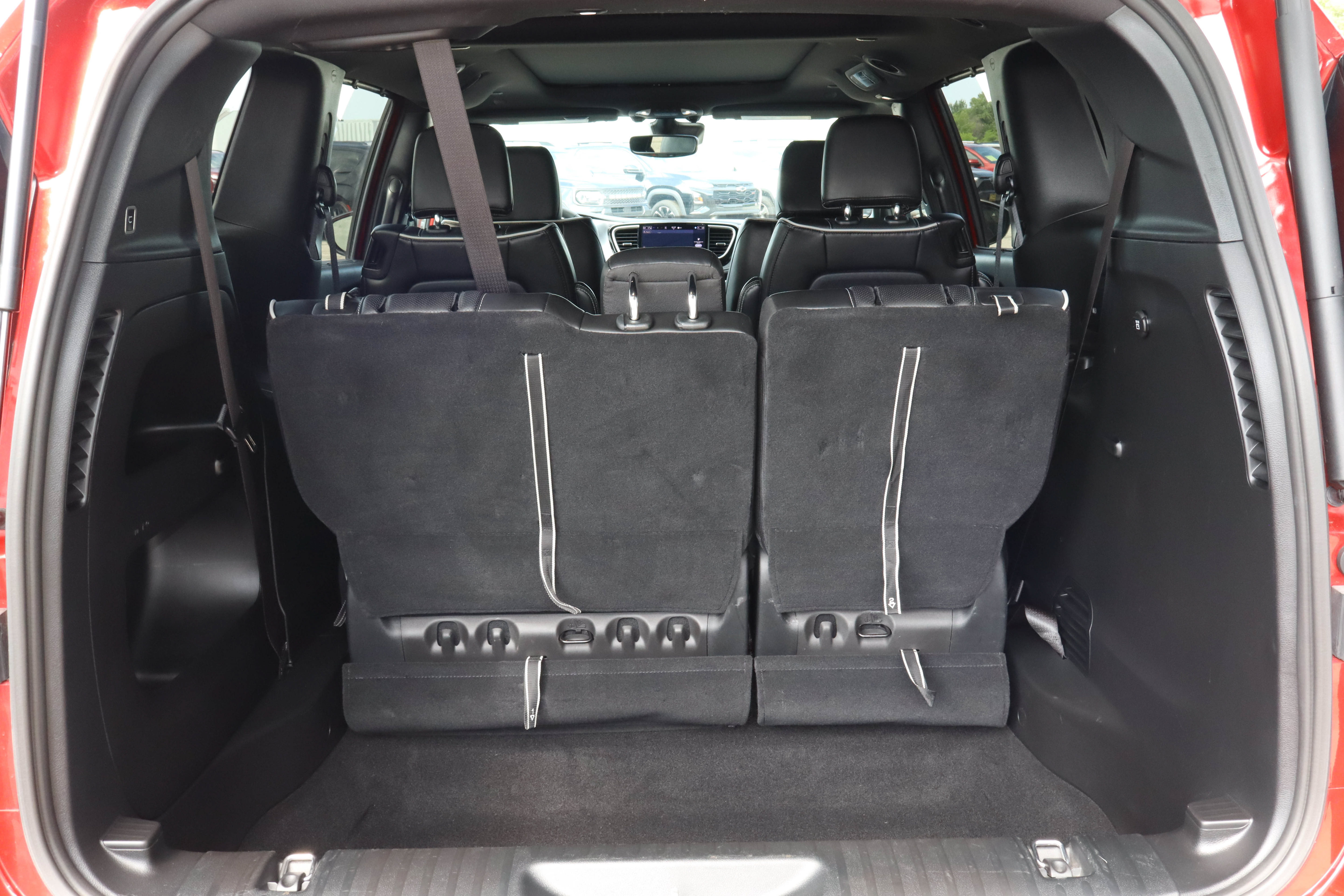 Used 2025 Chrysler Pacifica Limited FWD image 22