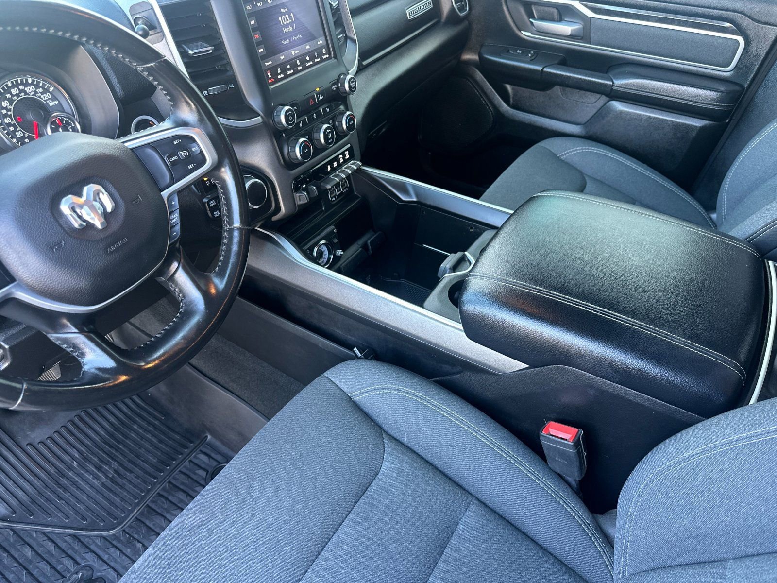 Used 2021 RAM 1500 Big Horn image 10