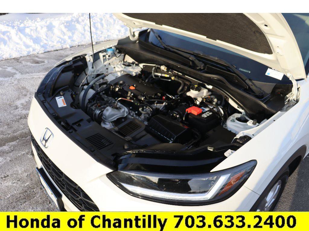 Certified 2024 Honda HR-V LX image 30