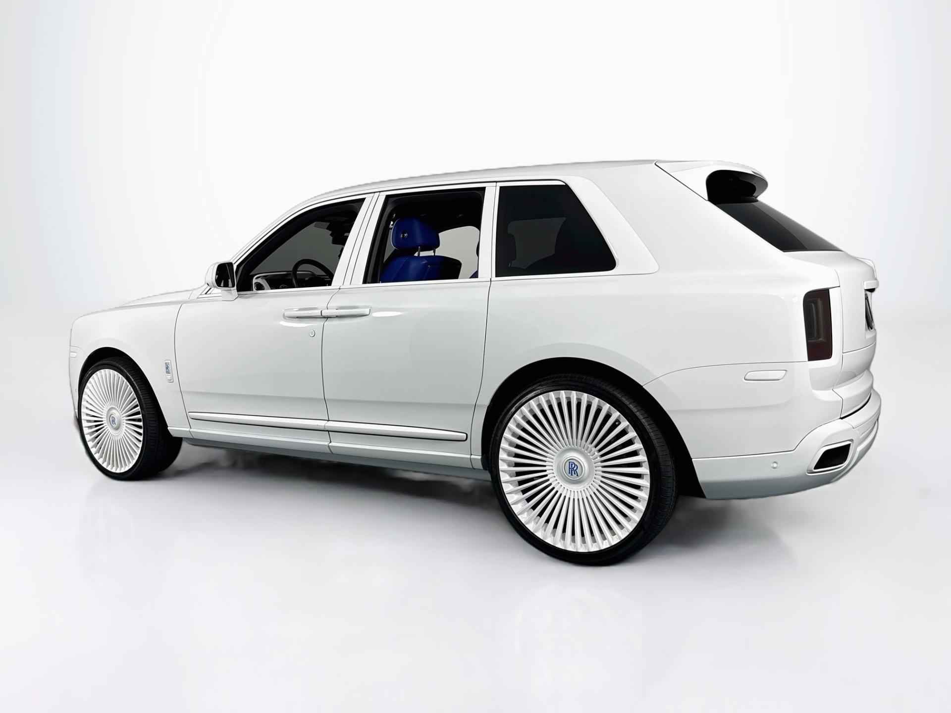 Used 2023 Rolls-Royce Cullinan Black Badge w/ Driver's Package AWD/4WD image 7