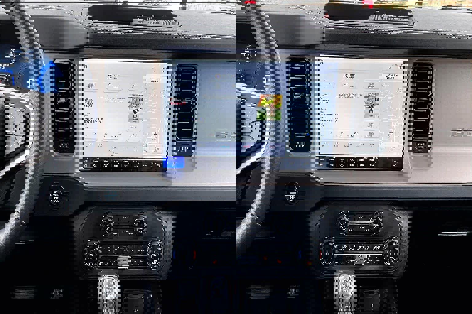 Certified 2025 Ford Bronco Outer Banks image 9