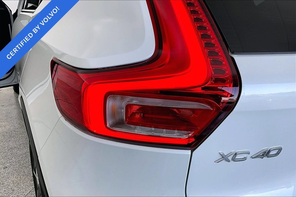 Used 2023 Volvo XC40 B5 Plus w/ Protection Package Premier AWD/4WD image 34