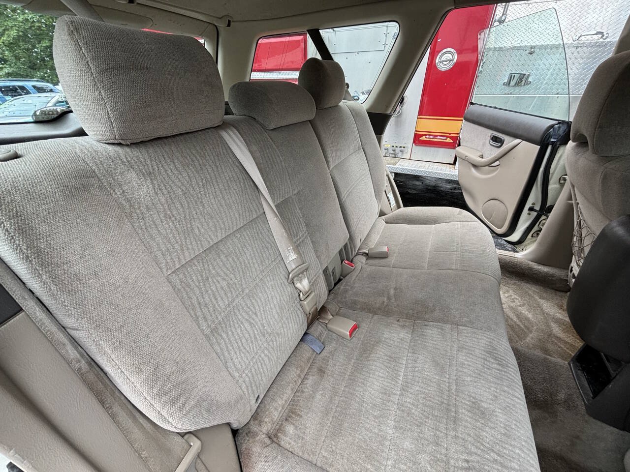 Used 2002 Subaru Outback Wagon AWD/4WD image 15