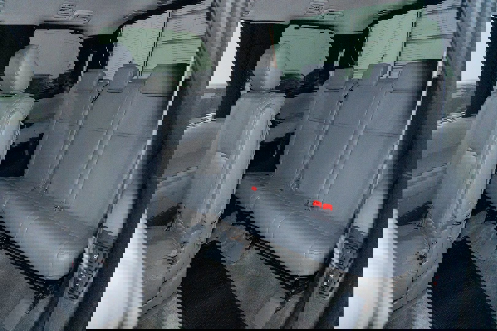 Used 2010 Toyota Sequoia Limited image 29