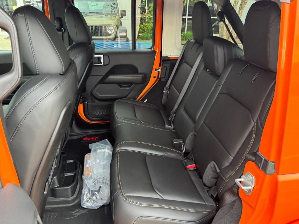 New 2025 Jeep Wrangler Unlimited Rubicon 392 image 8