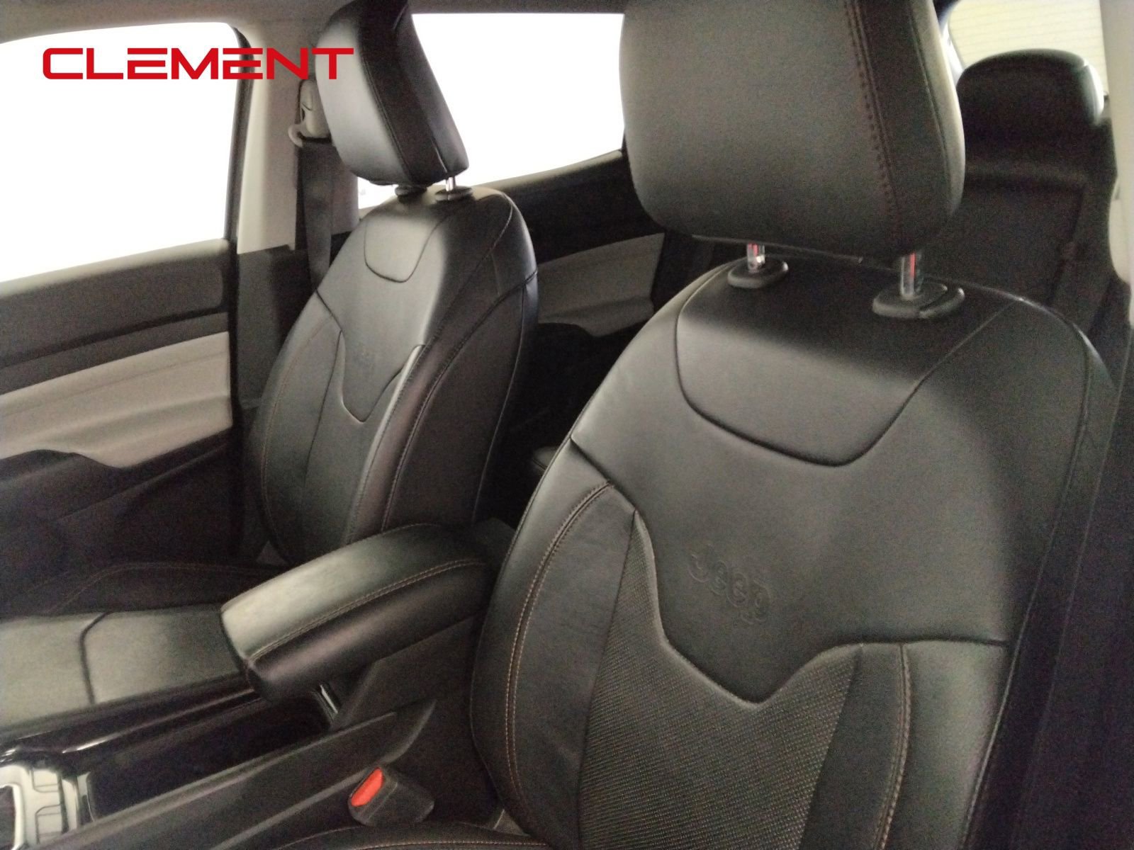 Used 2022 Jeep Compass Limited w/ Elite Group image 34