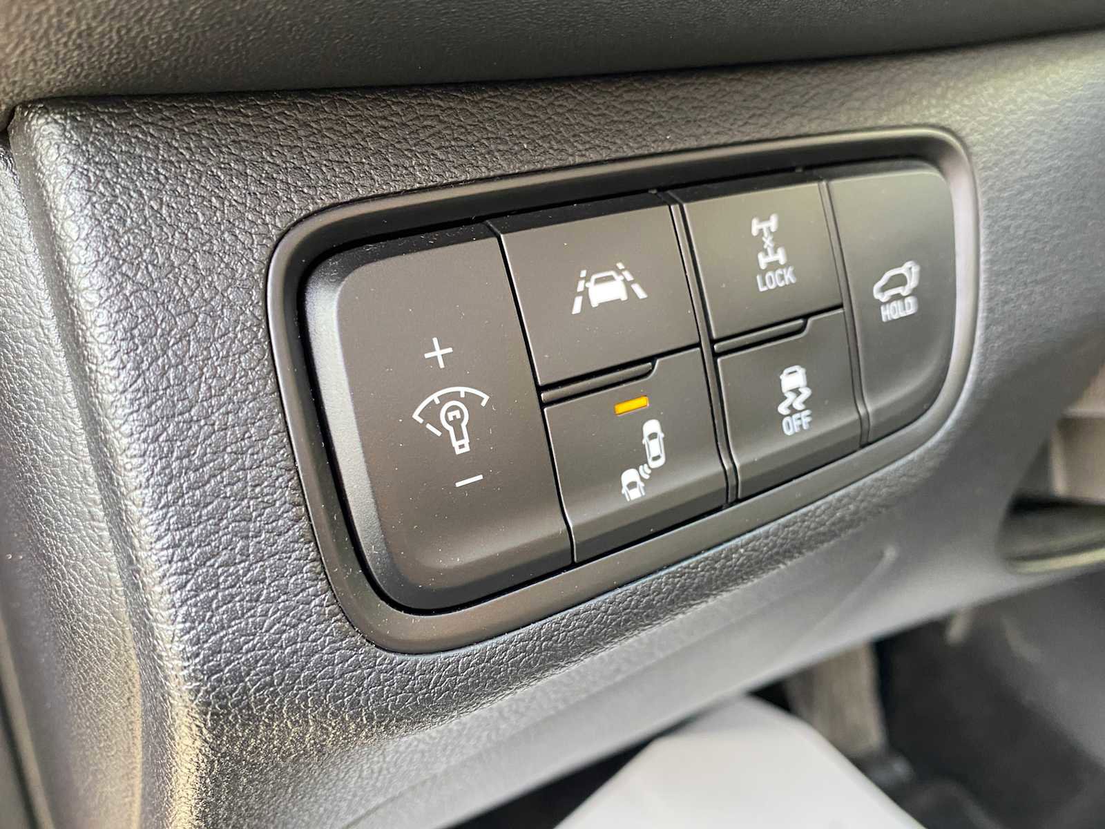 Used 2019 Hyundai Santa Fe AWD image 19