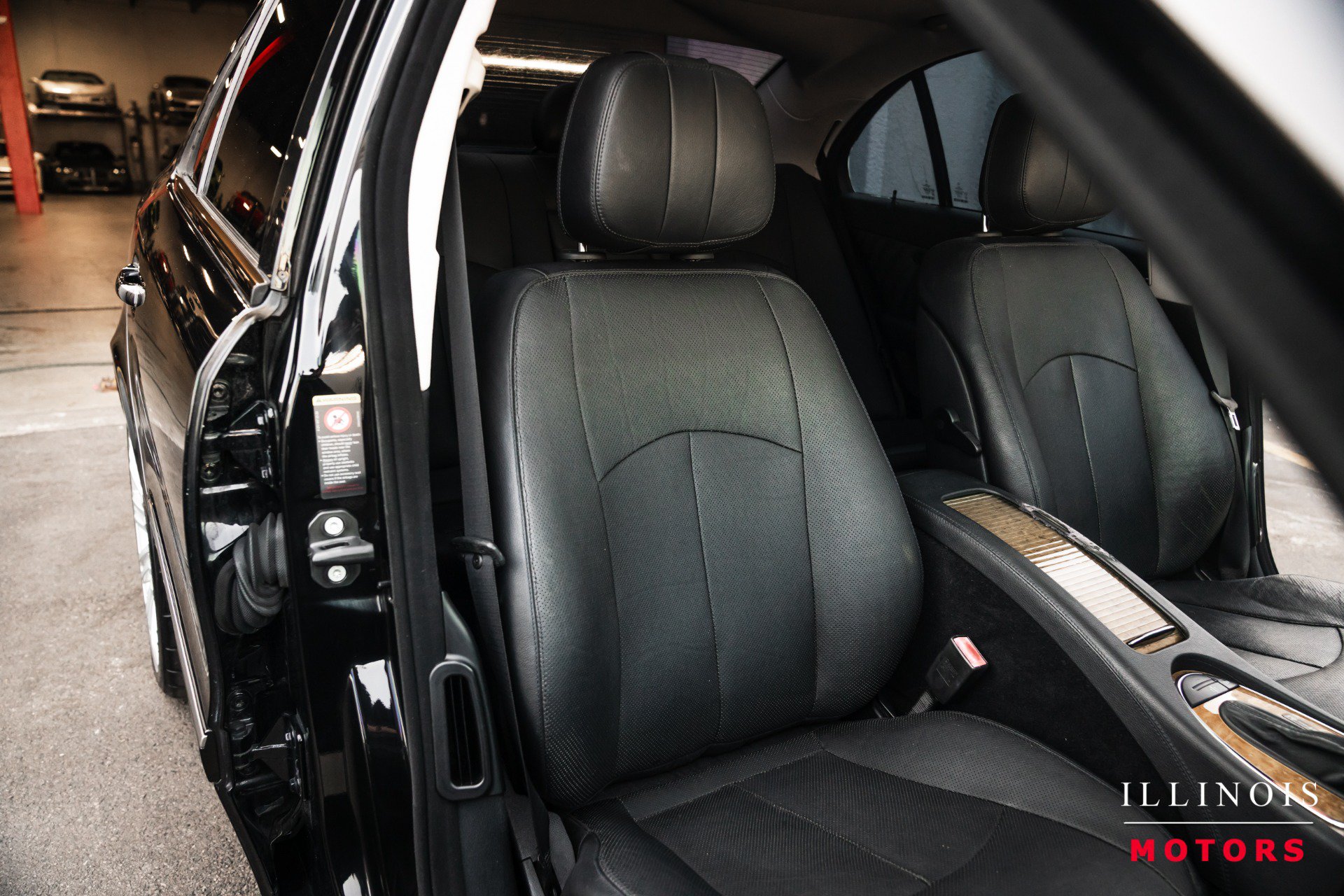 Used 2007 Mercedes-Benz E 550 Sedan image 26