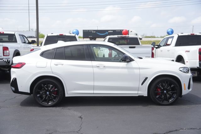 Used 2022 BMW X4 M40i w/ Premium Package image 5