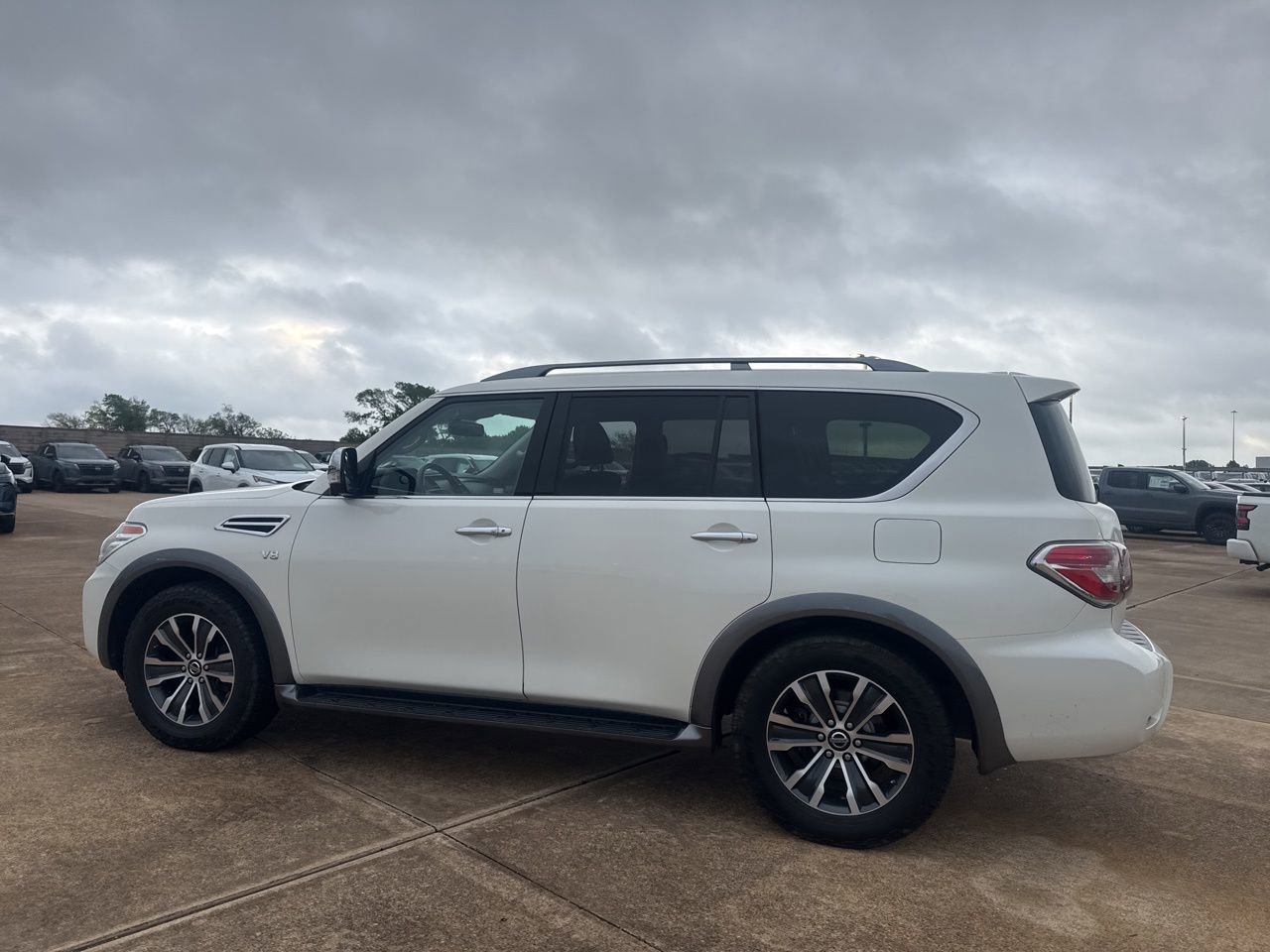 Used 2020 Nissan Armada SL w/ Premium Package image 13