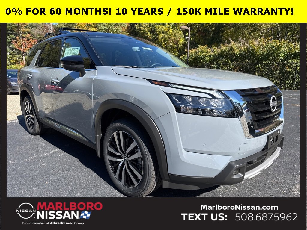 New 2025 Nissan Pathfinder Platinum w/ Cargo Package