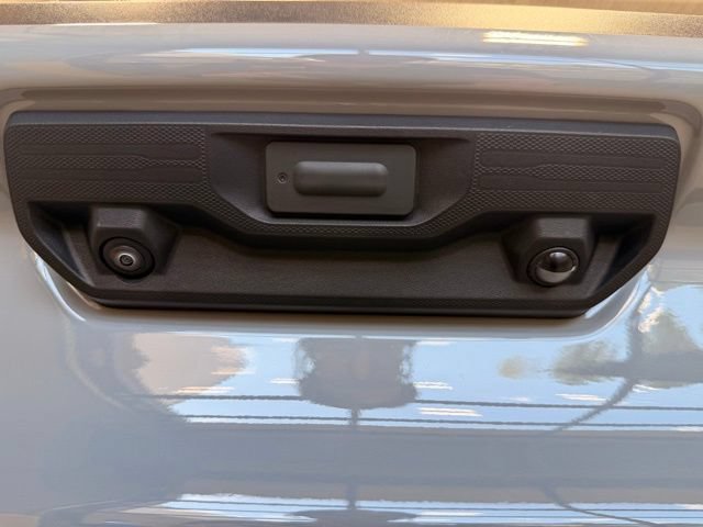 Used 2024 Chevrolet Silverado 1500 RST AWD/4WD image 7