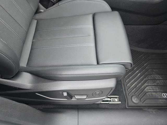 Used 2025 Audi Q5 Prestige image 14