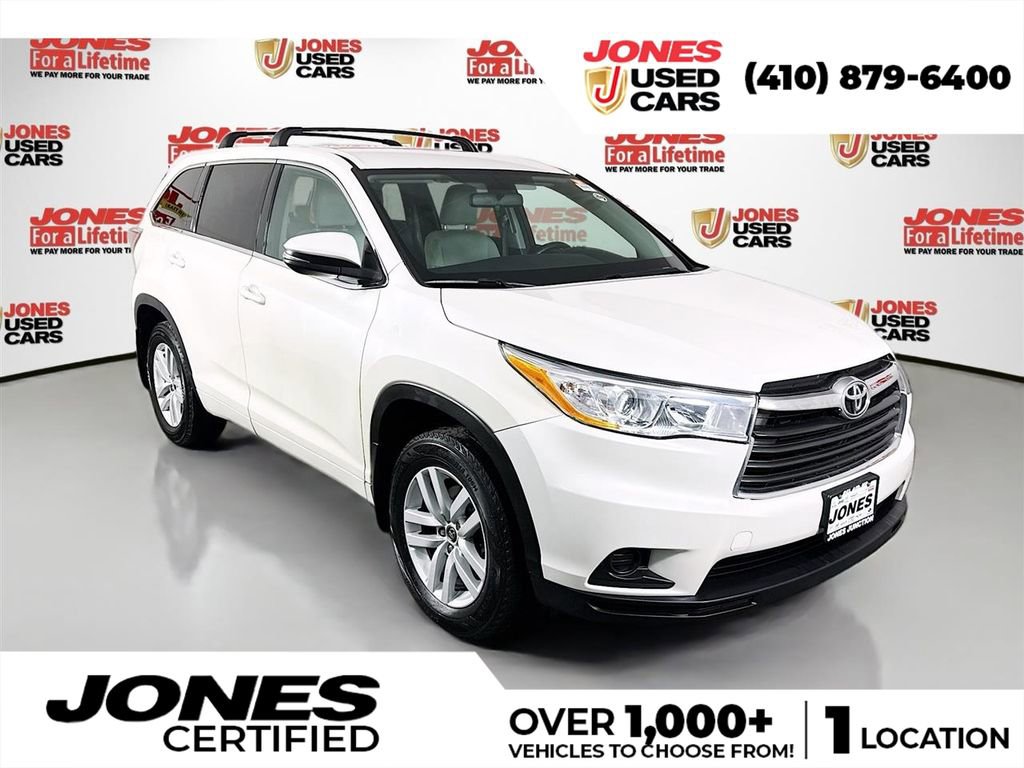 Used 2016 Toyota Highlander LE image 1