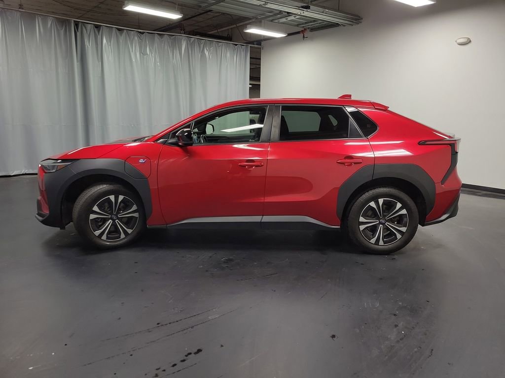 Used 2023 Subaru Solterra AWD image 5