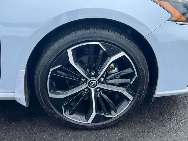 Used 2024 Nissan Altima 2.5 SR w/ SR Premium Package image 11