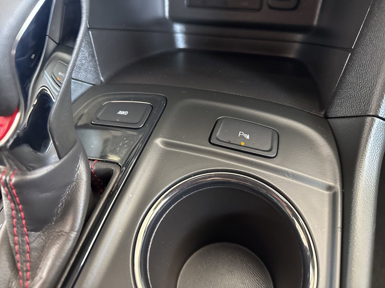 Used 2022 Chevrolet Equinox RS w/ RS Leather Package image 31