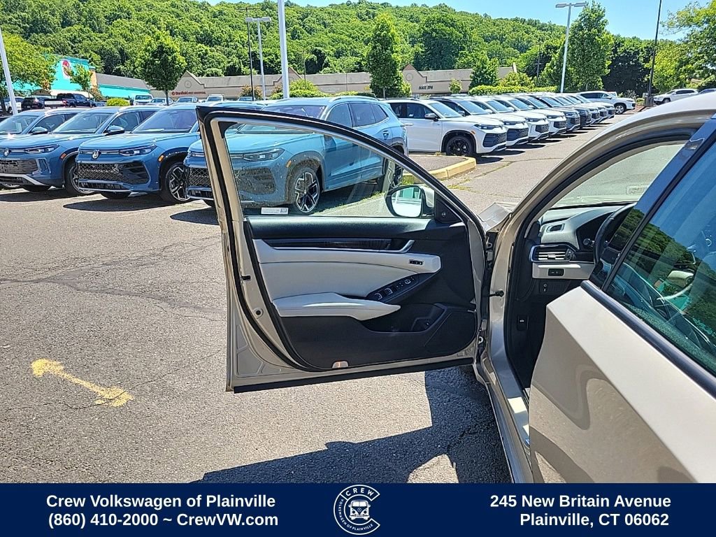 Used 2019 Honda Accord EX-L image 40