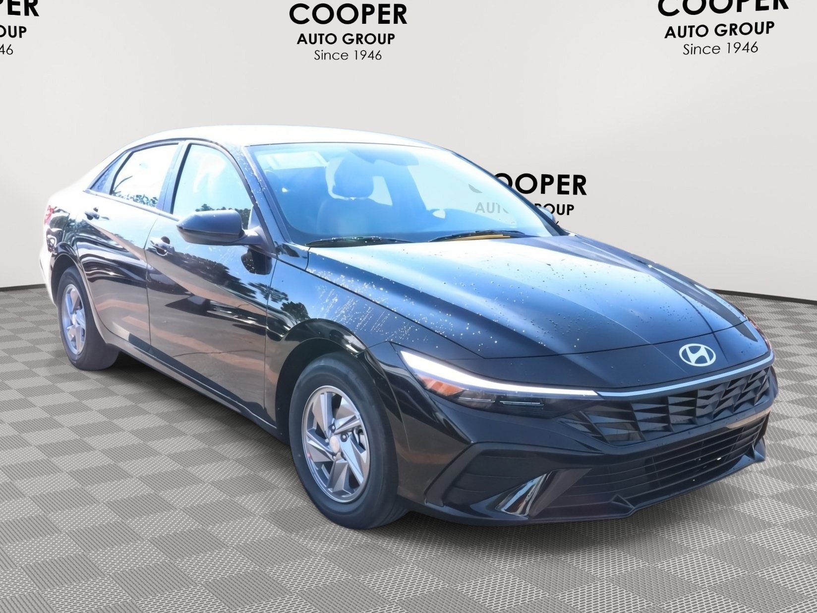 New 2026 Hyundai Elantra SE FWD image 1