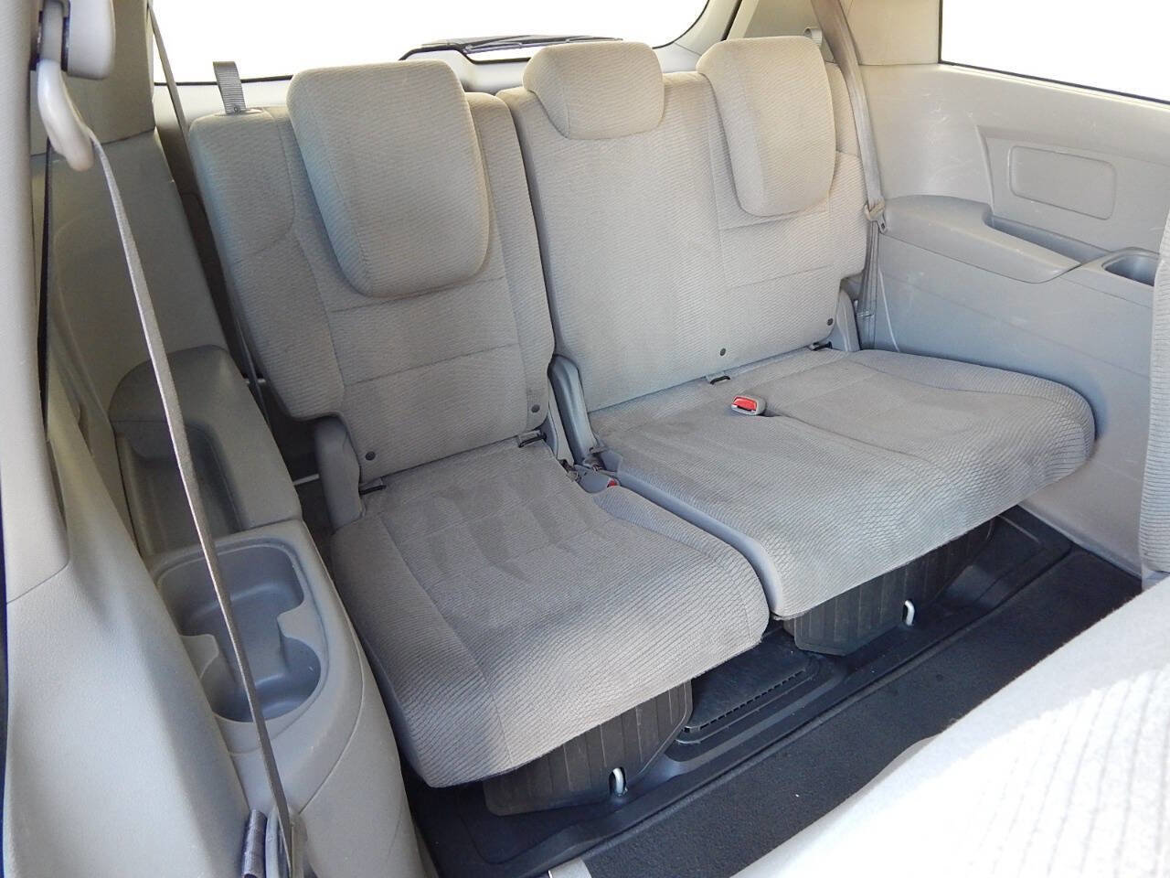 Used 2012 Honda Odyssey LX image 30