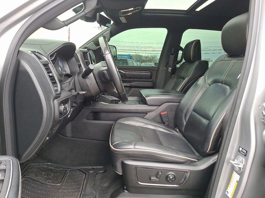 Used 2022 RAM 1500 Limited image 15