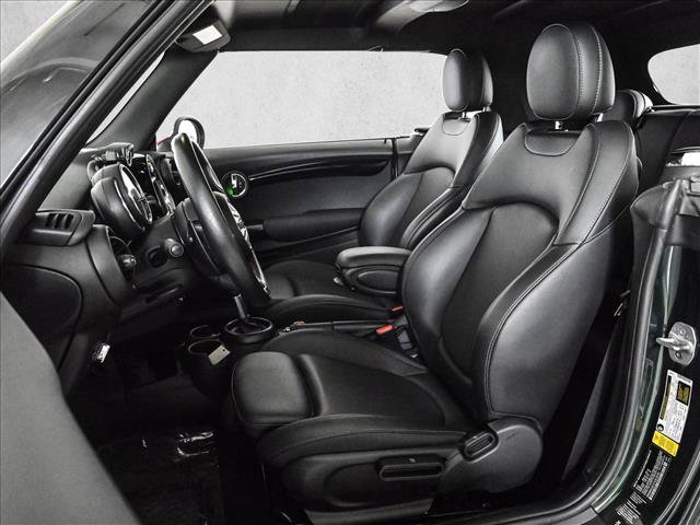 Used 2019 MINI Cooper S w/ Signature Upholstery Package FWD image 17