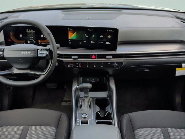 New 2026 Kia Sorento LX FWD image 17