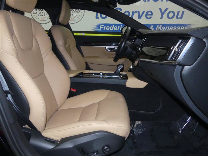 Used 2018 Volvo S90 T5 Momentum w/ Convenience Package FWD image 8