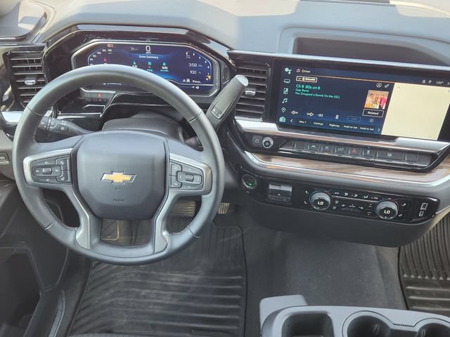 Used 2025 Chevrolet Silverado 1500 LT AWD/4WD image 29
