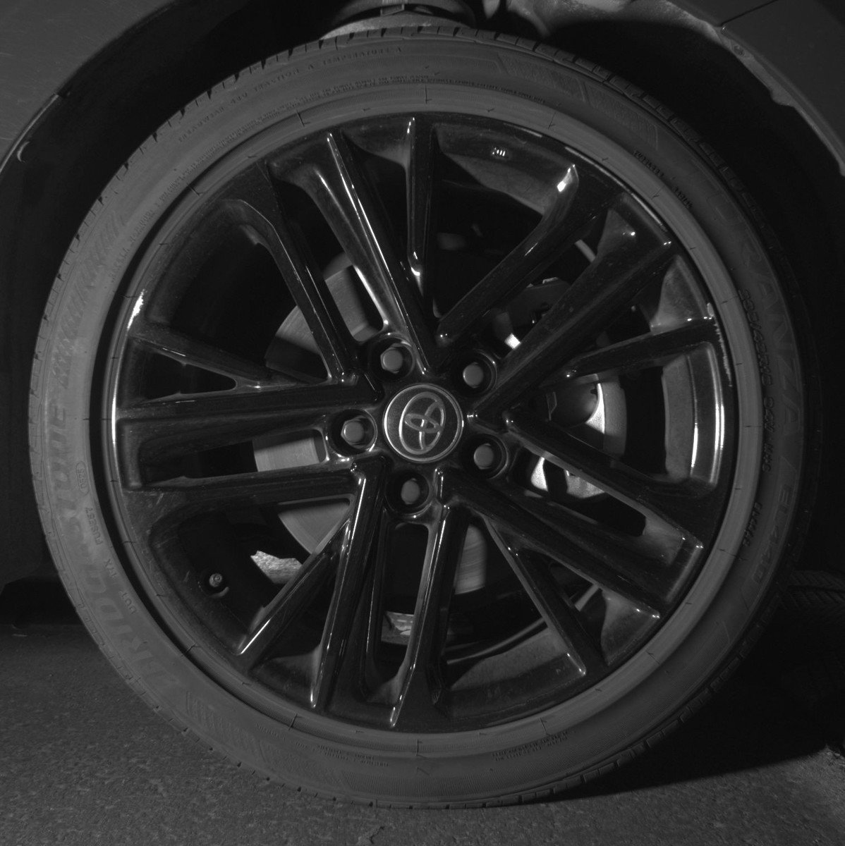 Used 2025 Toyota Camry SE image 13