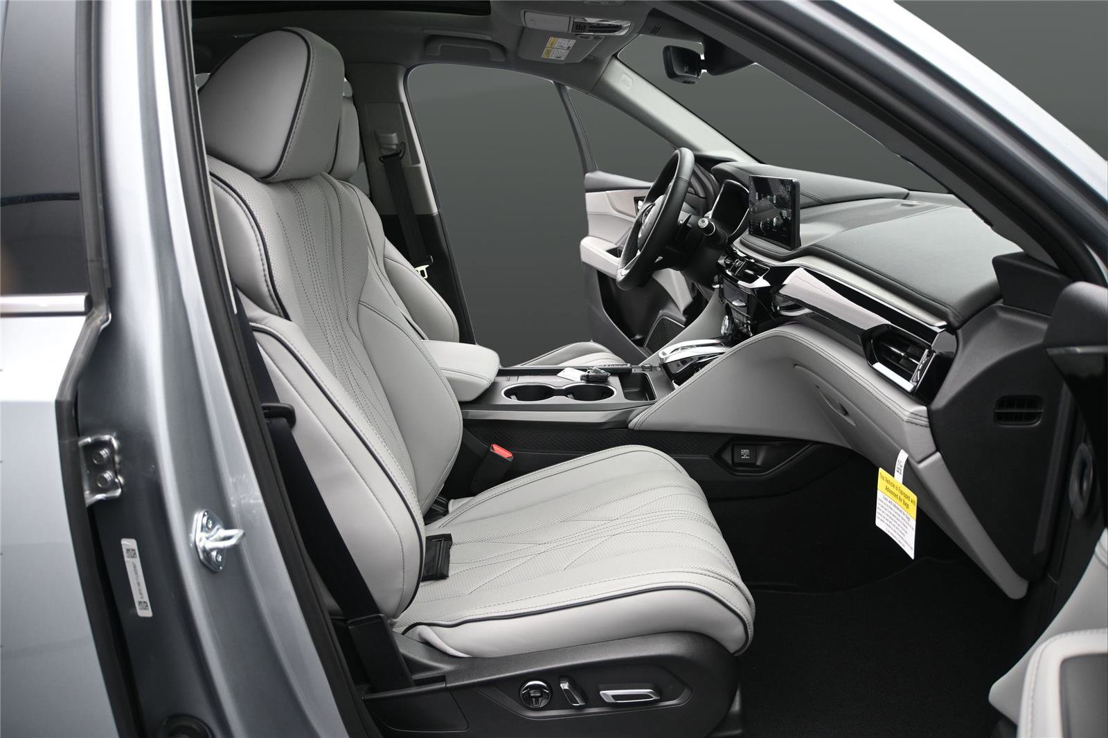 Certified 2026 Acura MDX SH-AWD w/ Advance Package image 18