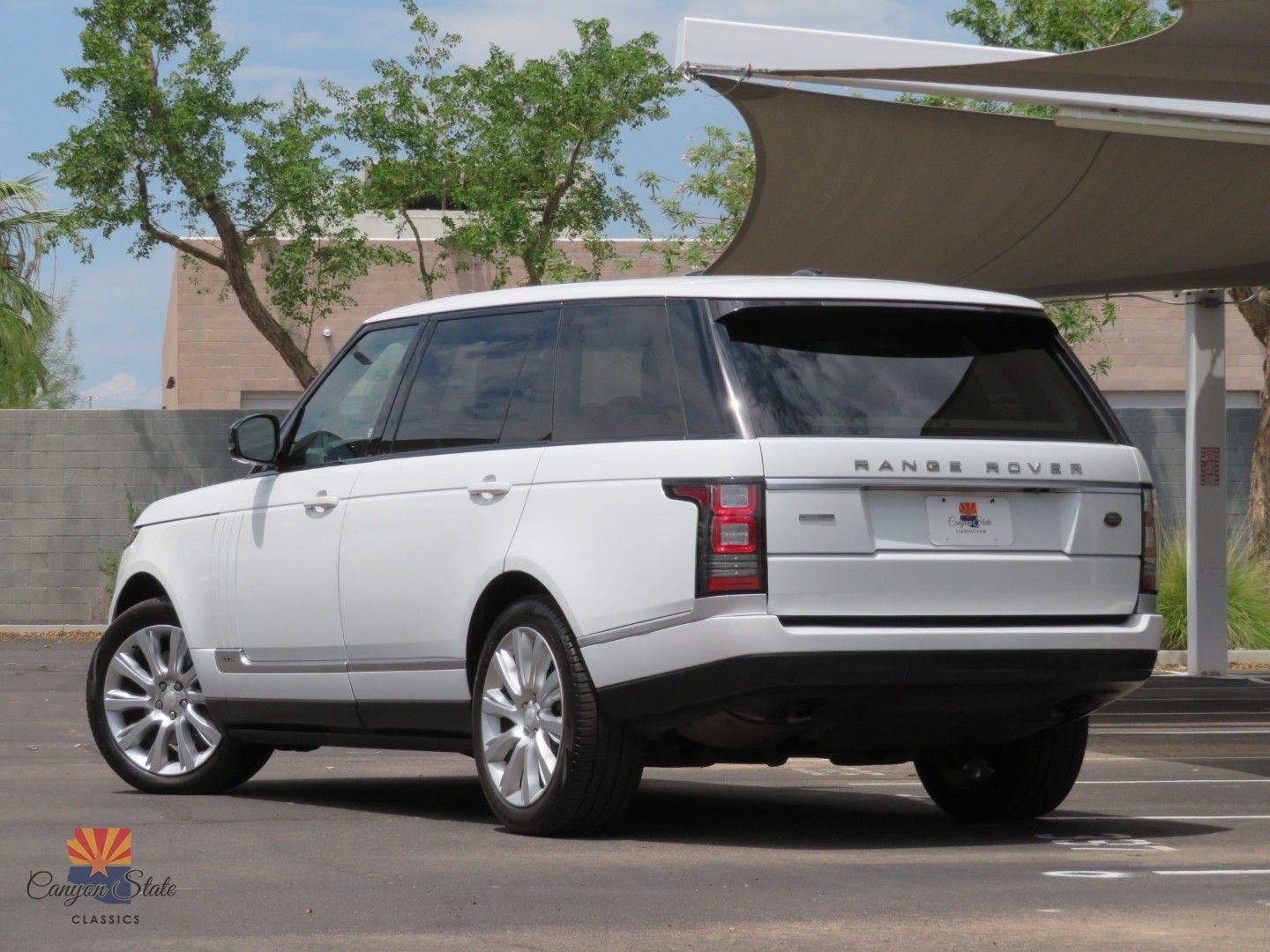 Used 2014 Land Rover Range Rover Long Wheelbase Supercharged AWD/4WD image 4