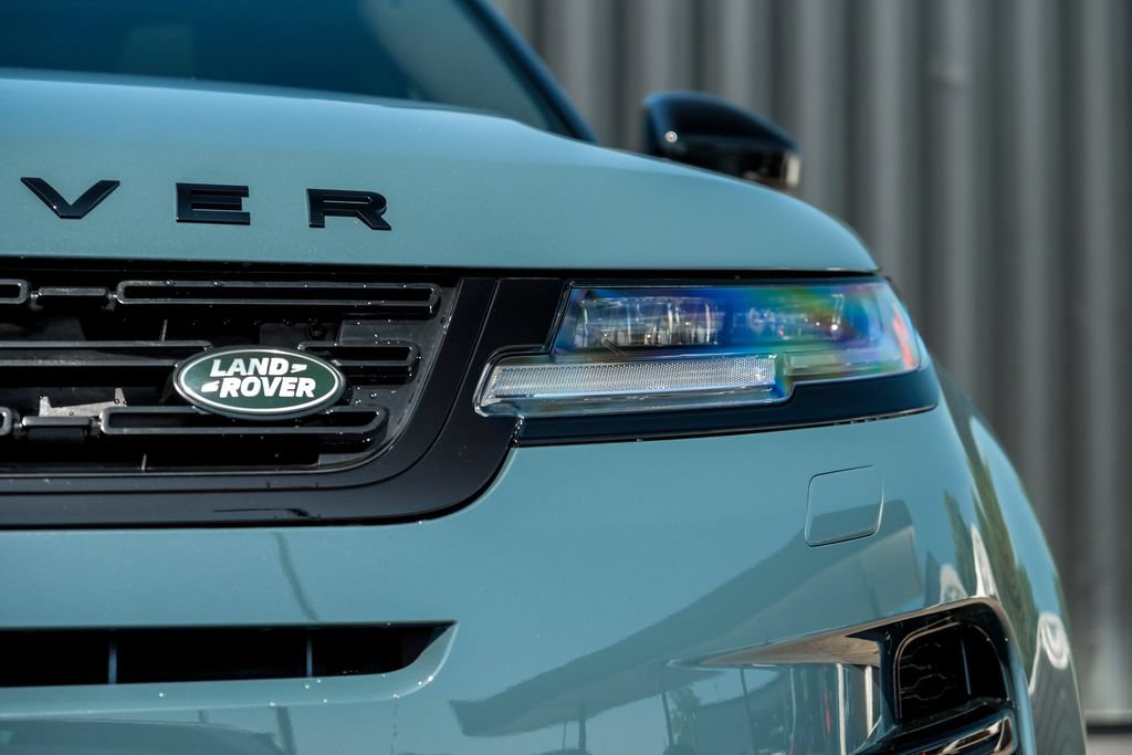 New 2026 Land Rover Range Rover Evoque Hoxton AWD/4WD image 6