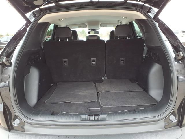 Certified 2025 Ford Escape Platinum AWD/4WD image 9