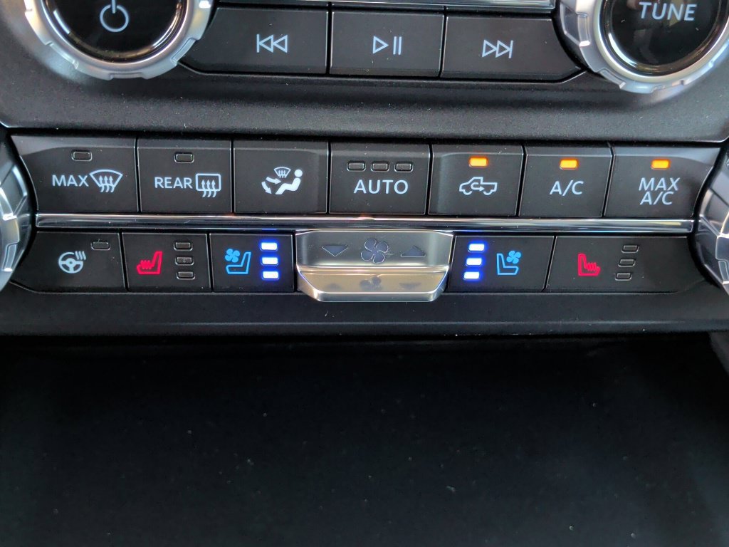 New 2027 Ford F250 Lariat w/ Black Appearance Package AWD/4WD image 28
