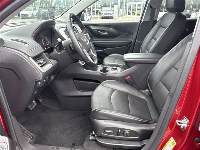 Certified 2024 GMC Terrain SLT FWD image 18