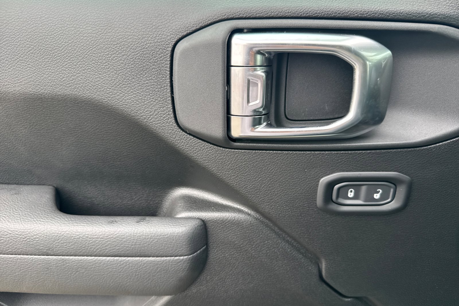 New 2026 Jeep Wrangler Sport image 10