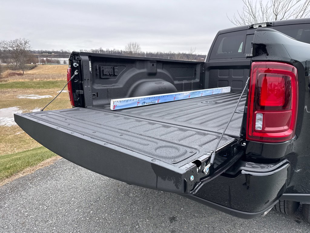 New 2026 RAM 3500 Limited image 10