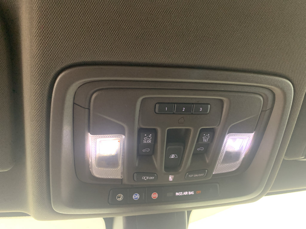 Used 2020 Chevrolet Silverado 1500 LTZ w/ LTZ Premium Package AWD/4WD image 24