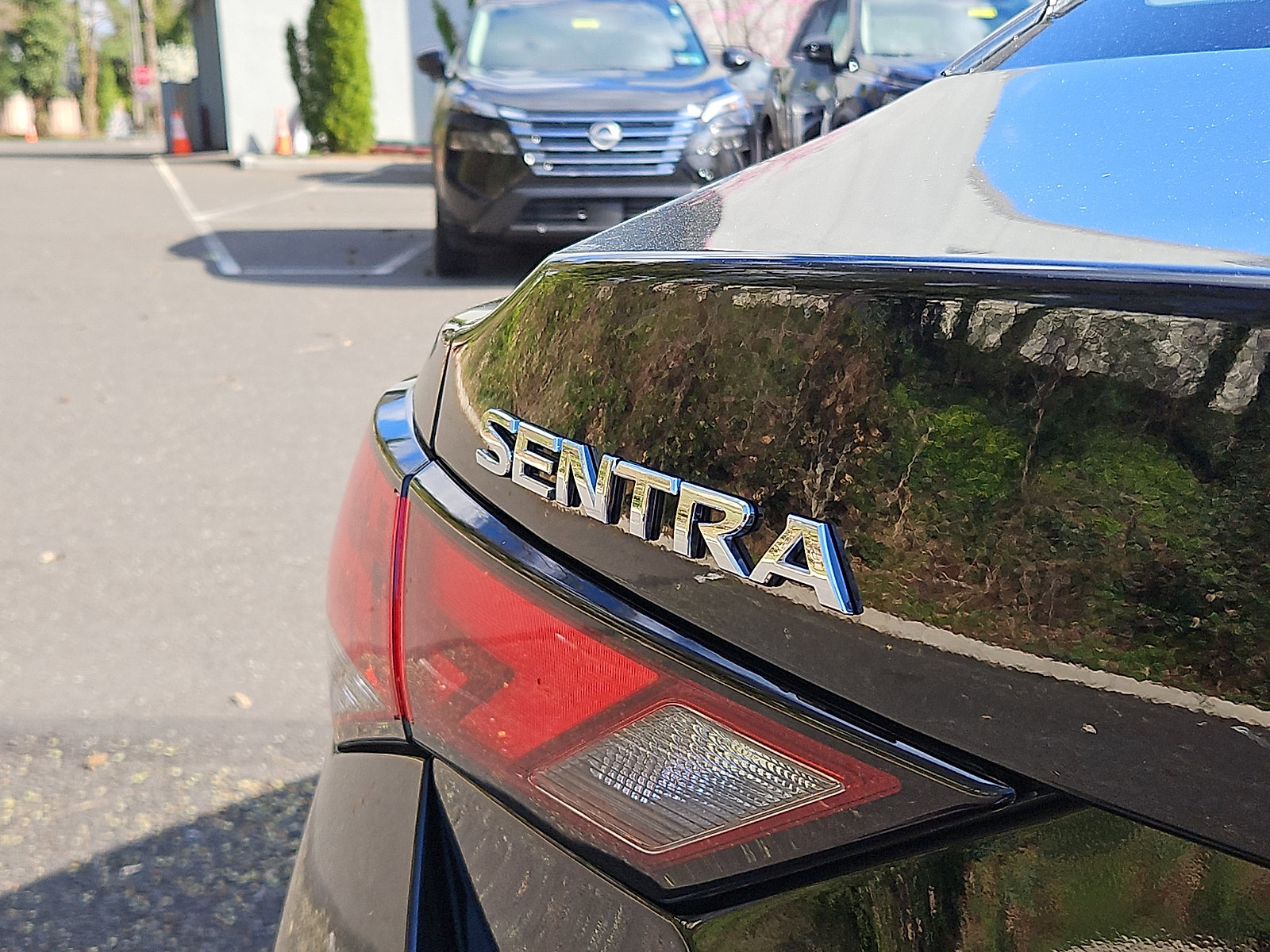 Certified 2025 Nissan Sentra S image 29
