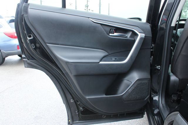 Used 2022 Toyota RAV4 XLE FWD image 28
