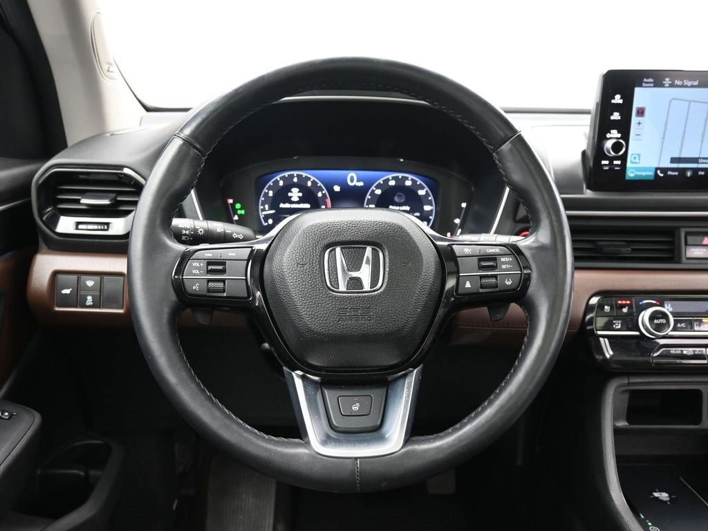 Used 2023 Honda Pilot Elite image 46