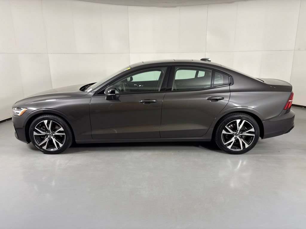 Used 2024 Volvo S60 B5 Core FWD image 5