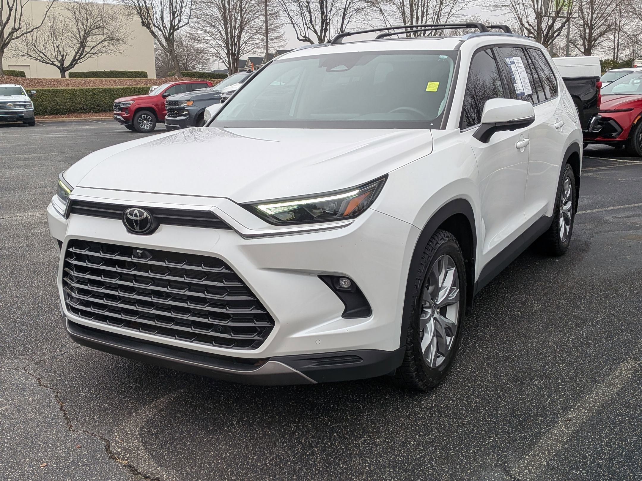 Used 2024 Toyota Grand Highlander Limited image 5