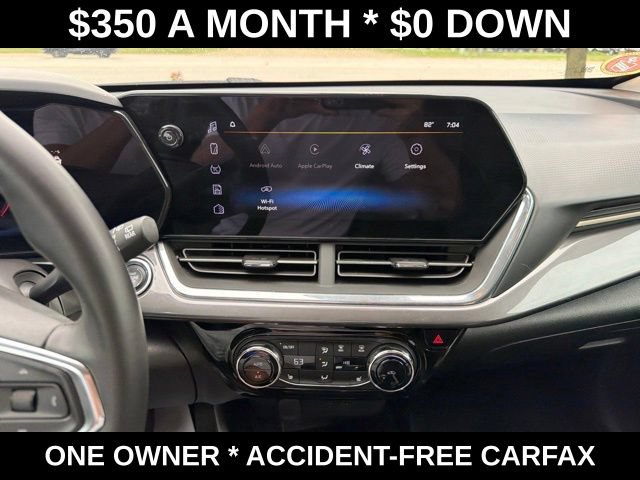 Used 2024 Chevrolet Trax ACTIV w/ Sunroof Package FWD image 17