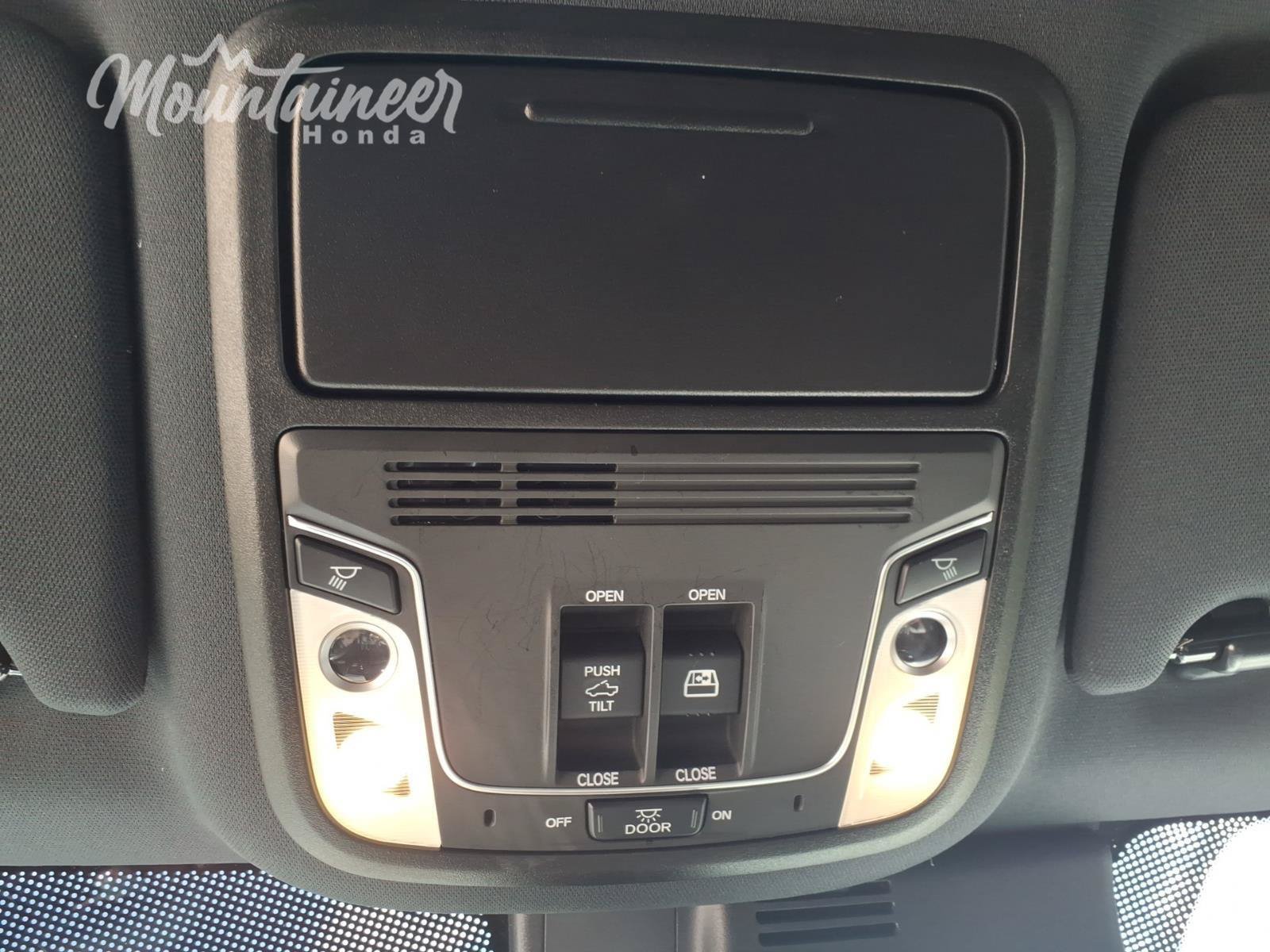 Certified 2024 Honda Ridgeline Black Edition image 38