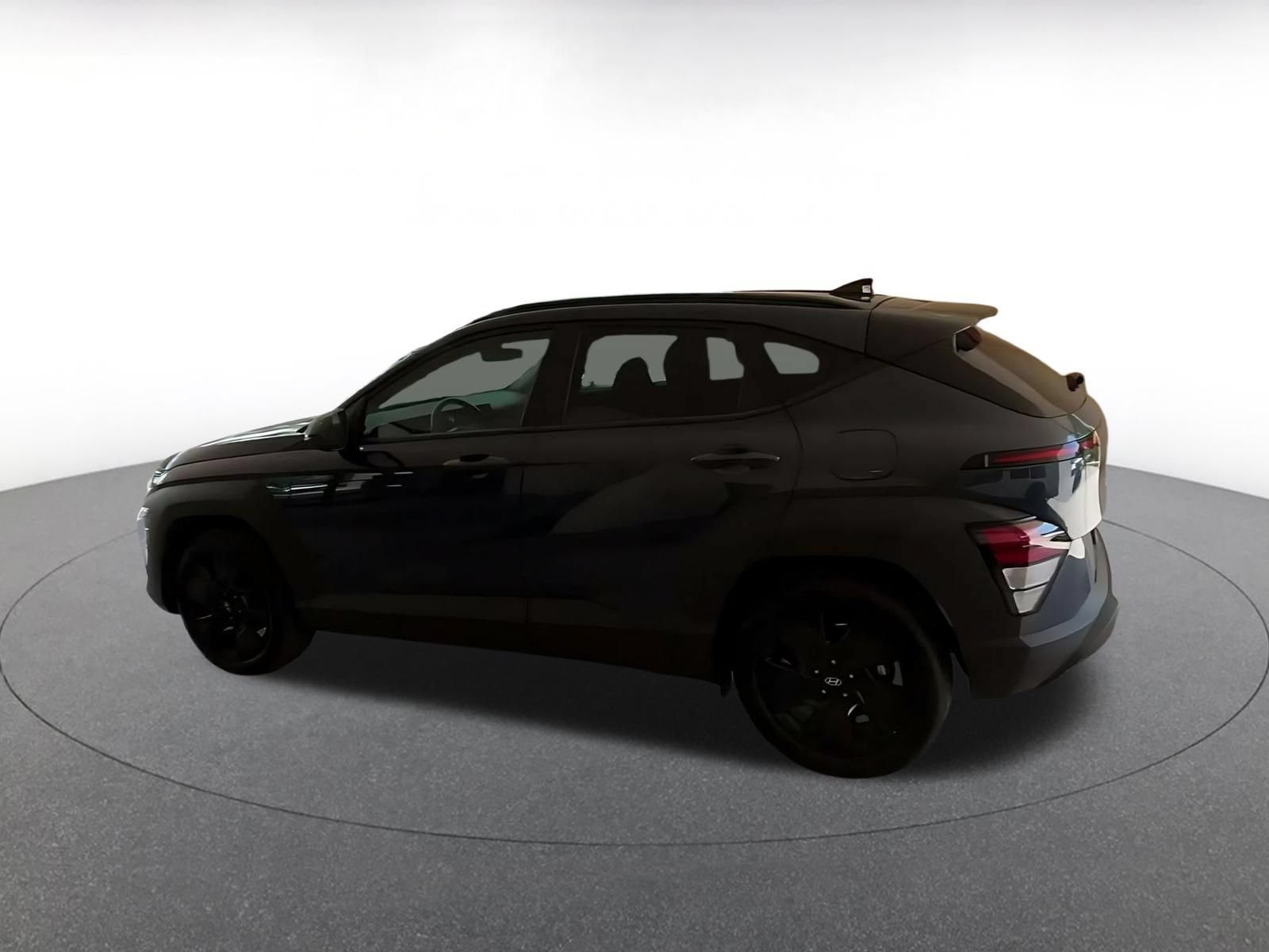 Used 2026 Hyundai Kona SEL Sport FWD image 9