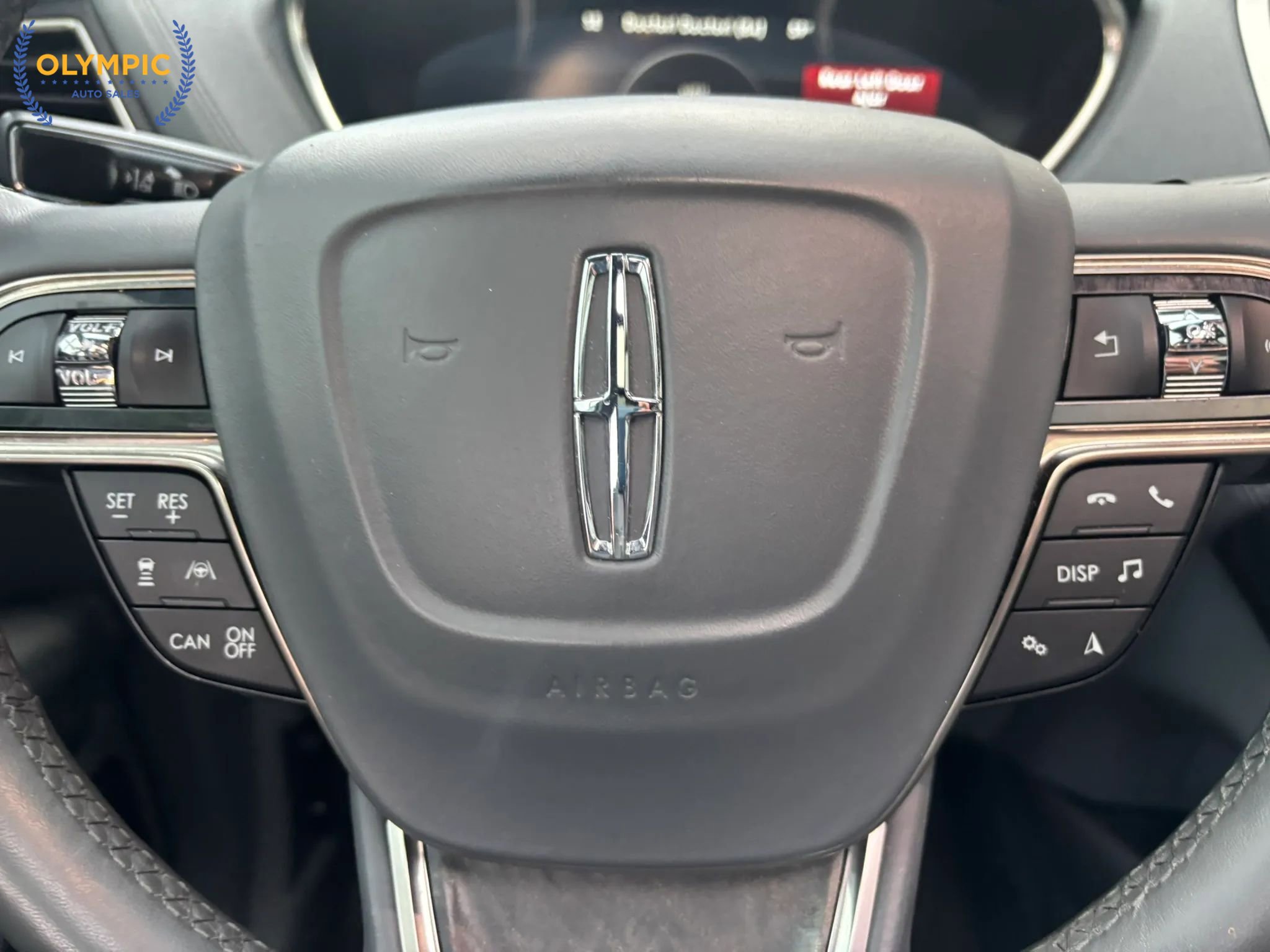 Used 2019 Lincoln Nautilus Reserve image 24