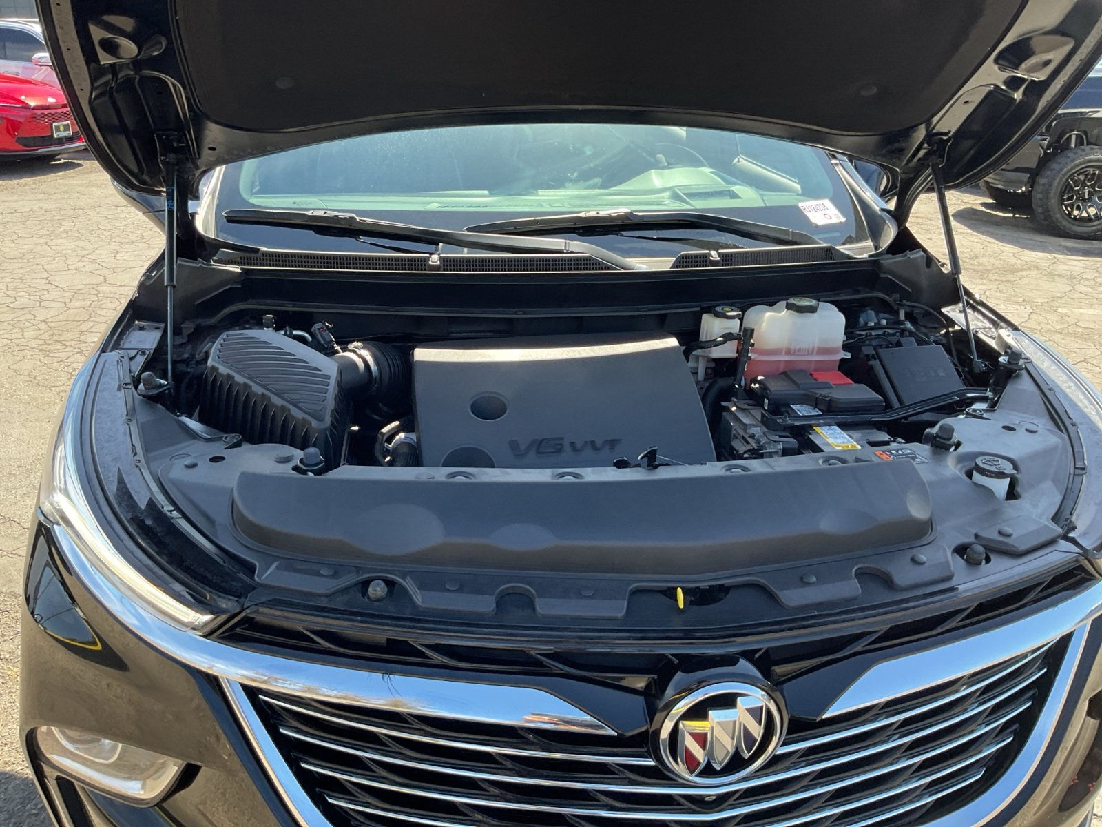 Used 2024 Buick Enclave Premium AWD/4WD image 22