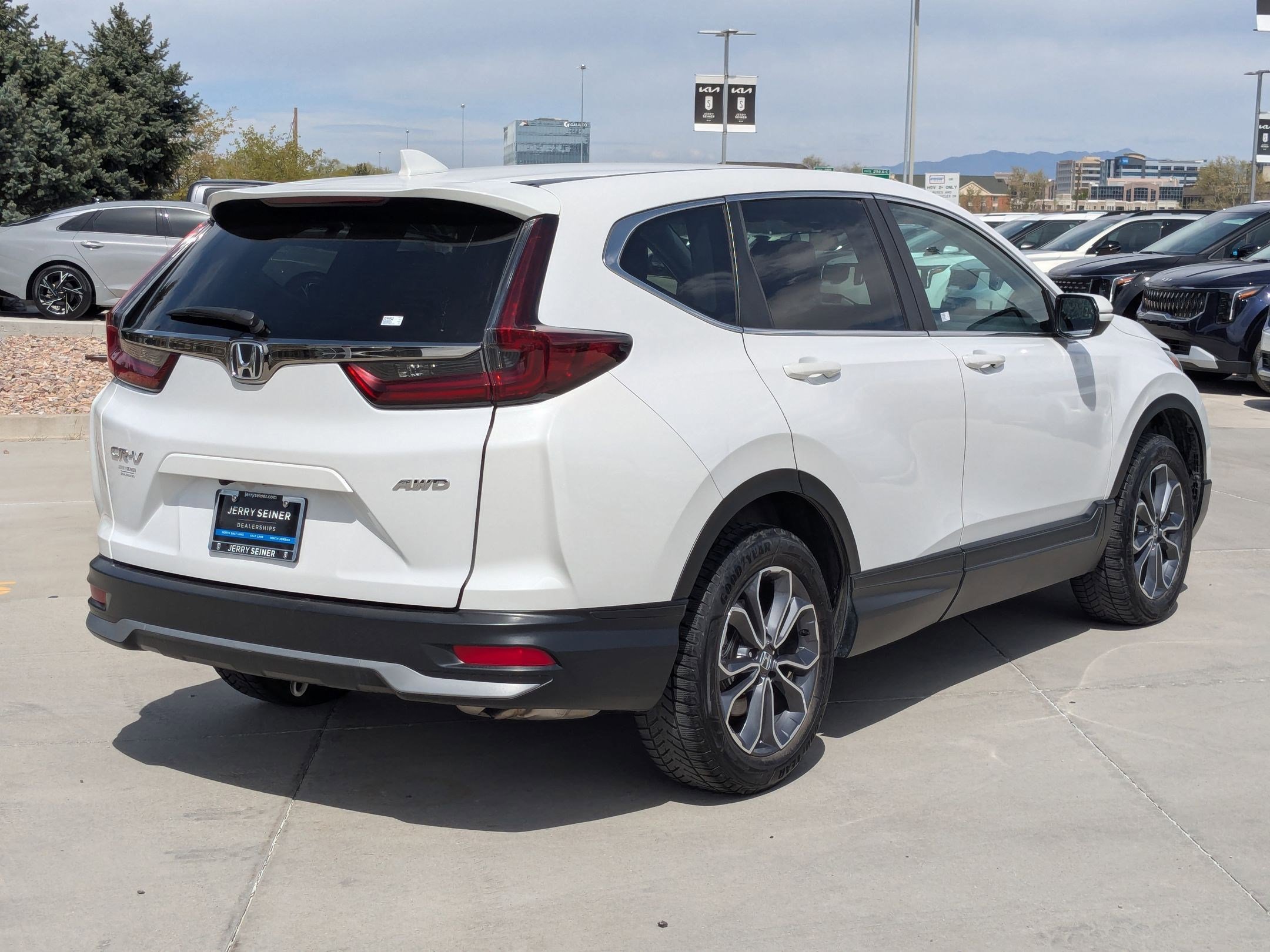Used 2022 Honda CR-V EX image 6